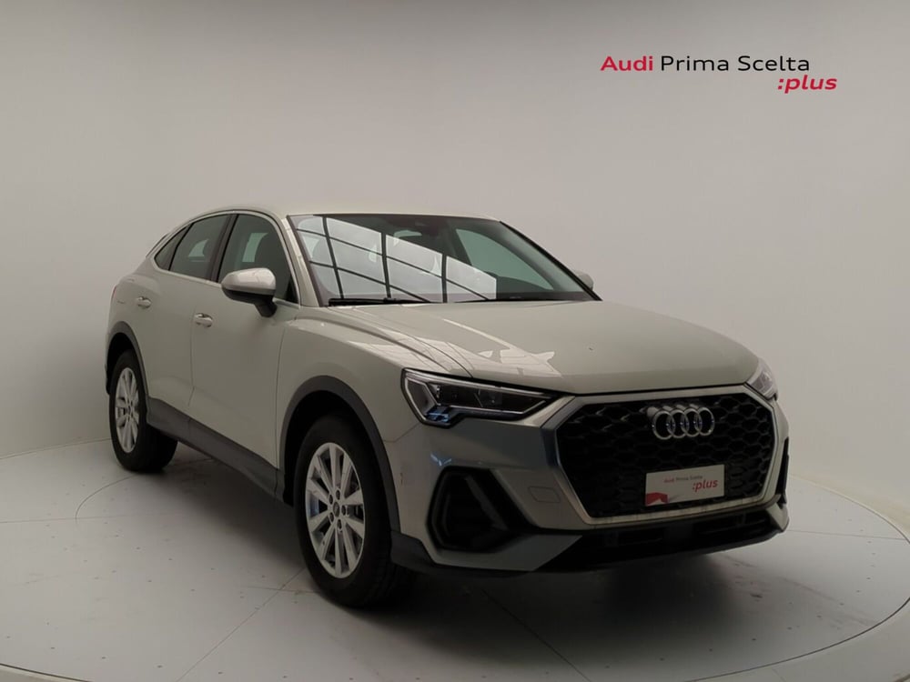 Audi Q3 Sportback nuova a Benevento