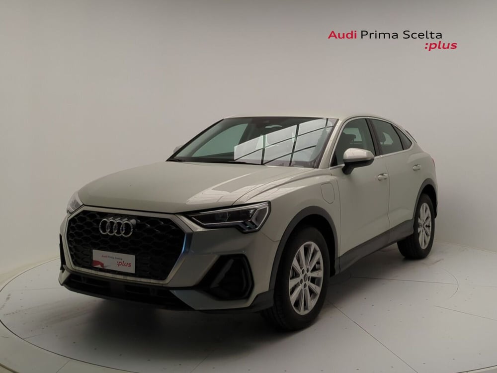 Audi Q3 Sportback nuova a Benevento (3)