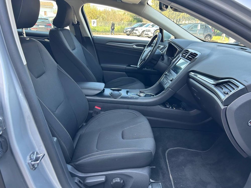 Ford Mondeo Station Wagon usata a Benevento (18)
