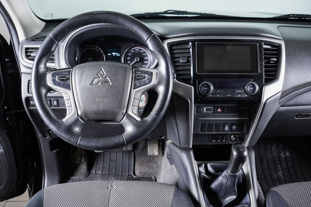 Mitsubishi L200 usata a Perugia (15)