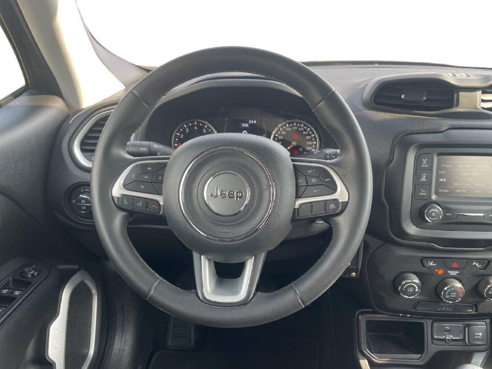 Jeep Renegade usata a Udine (16)