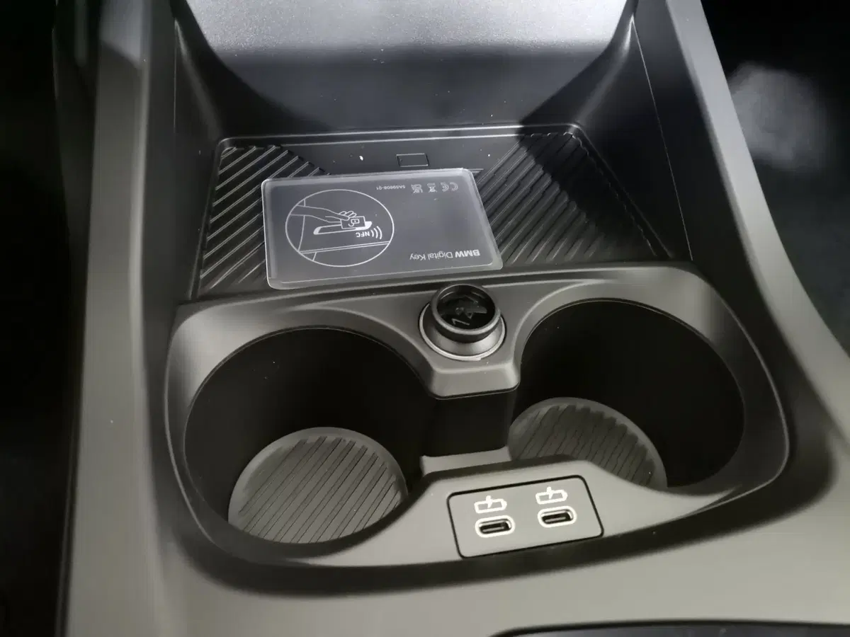 BMW Serie 1 5p. nuova a Salerno (13)
