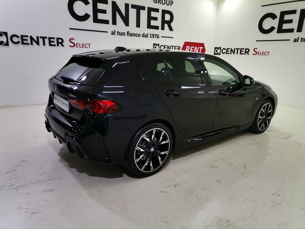 BMW Serie 1 nuova a Salerno (6)