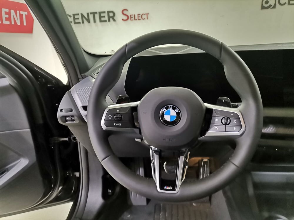 BMW Serie 1 nuova a Salerno (8)