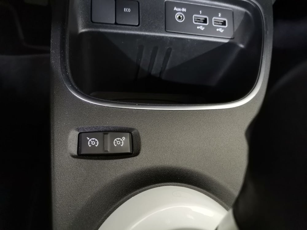 Renault Twingo usata a Salerno (16)
