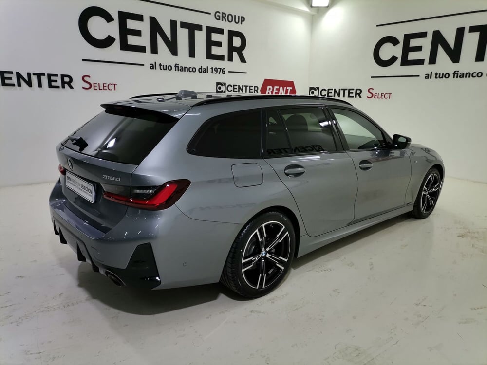 BMW Serie 3 Touring nuova a Salerno (6)