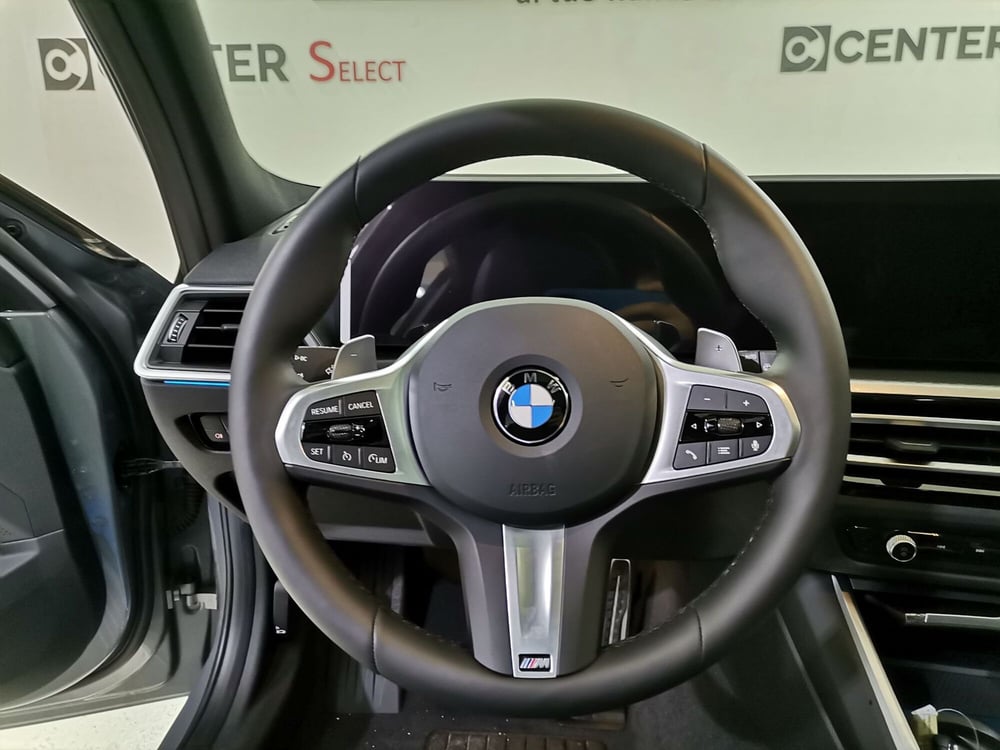 BMW Serie 3 Touring nuova a Salerno (8)