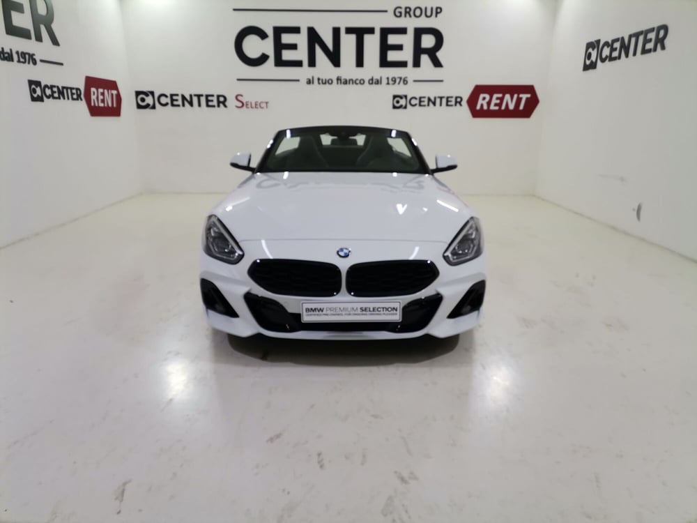 BMW Z4 Cabrio nuova a Salerno (2)