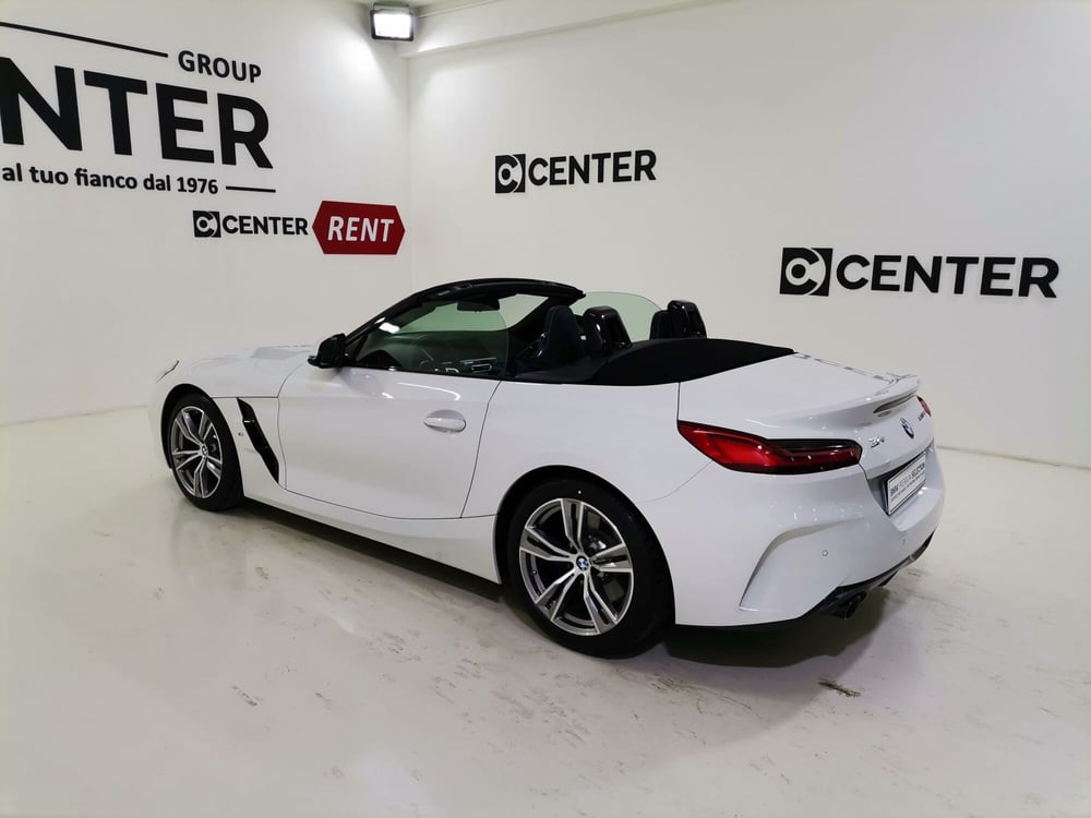 BMW Z4 Cabrio nuova a Salerno (4)