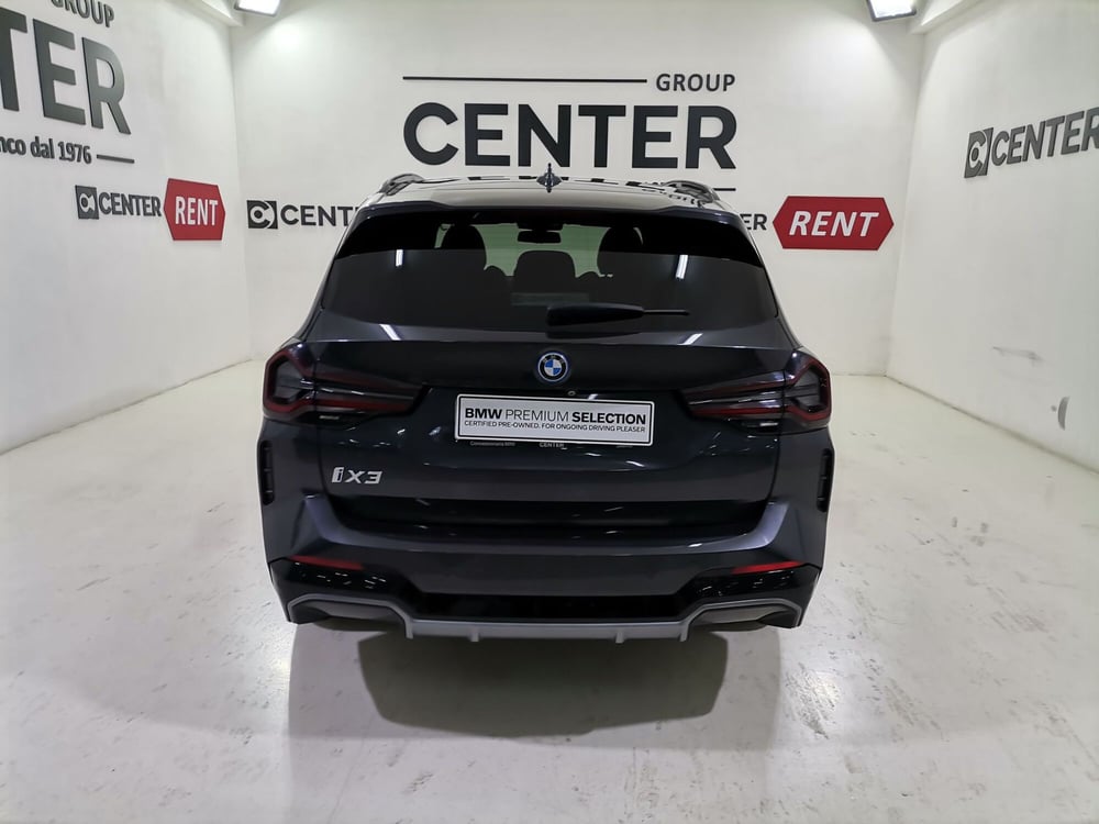 BMW iX3 usata a Salerno (5)