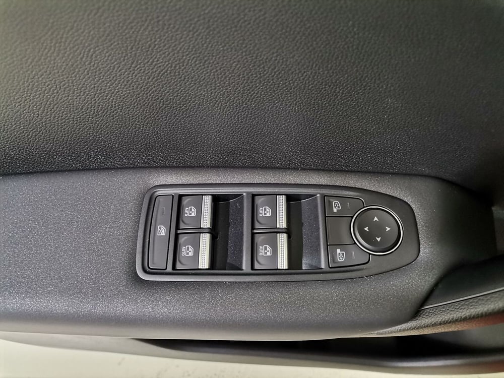 Renault Captur nuova a Salerno (20)