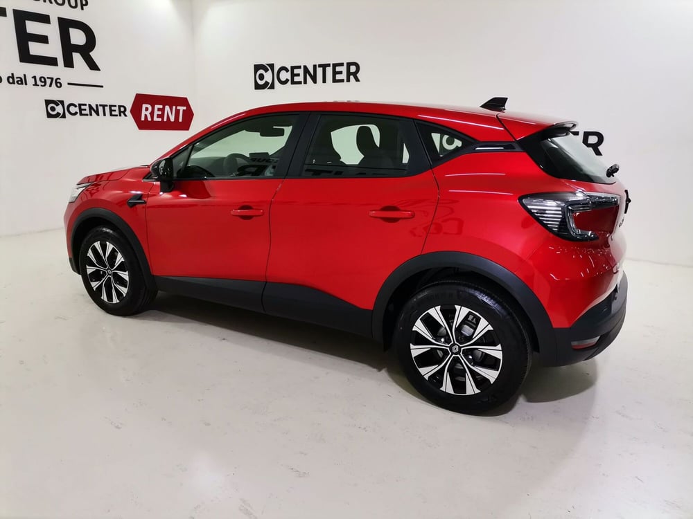 Renault Captur nuova a Salerno (4)