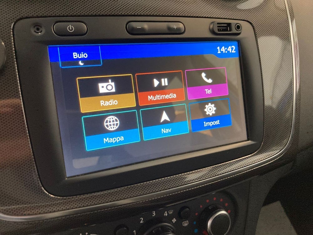 Dacia Sandero usata a Brescia (18)