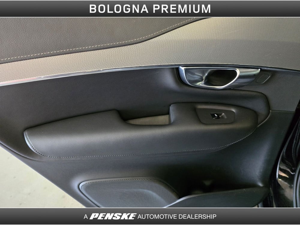 Volvo XC90 usata a Bologna (18)