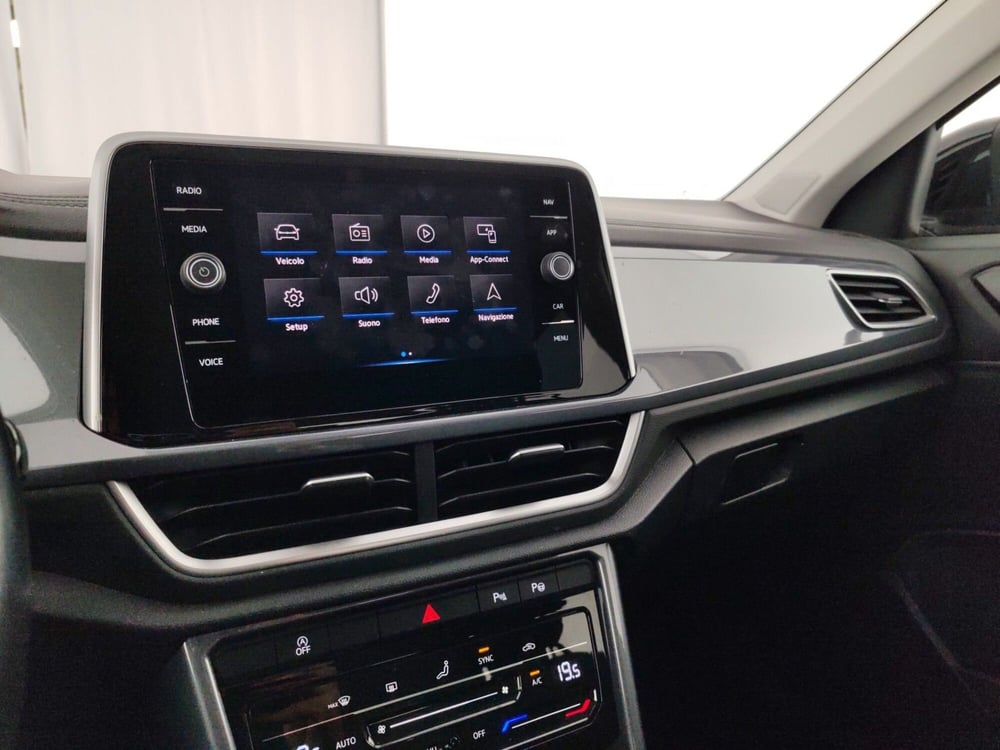 Volkswagen T-Roc usata a Massa-Carrara (11)