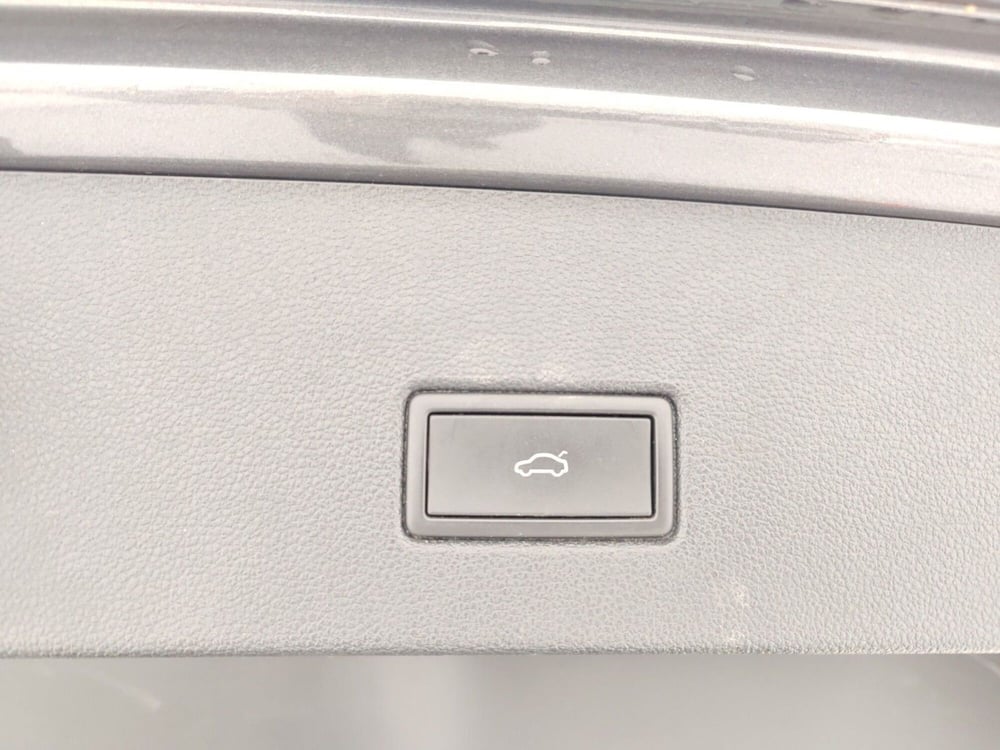 Volkswagen T-Roc usata a Massa-Carrara (16)