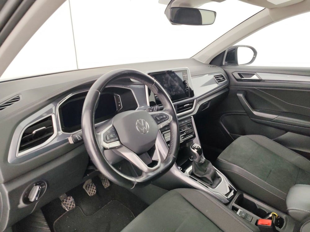 Volkswagen T-Roc usata a Massa-Carrara (8)