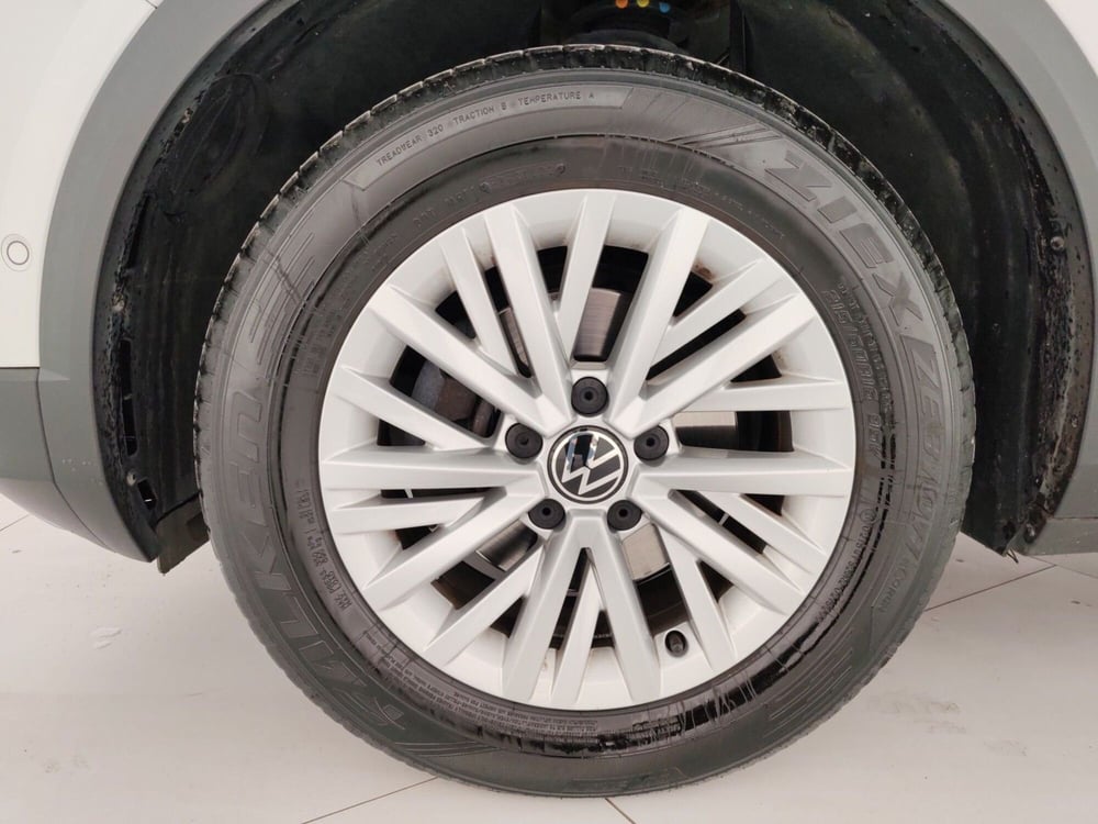 Volkswagen T-Roc usata a Massa-Carrara (6)