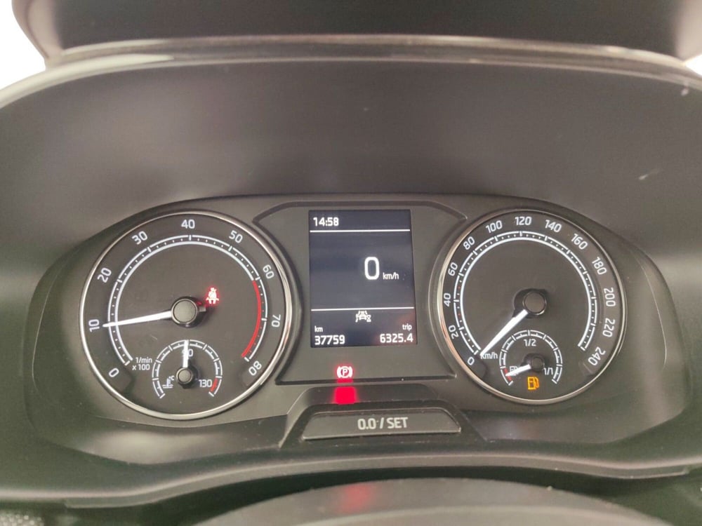 Skoda Fabia usata a Massa-Carrara (15)