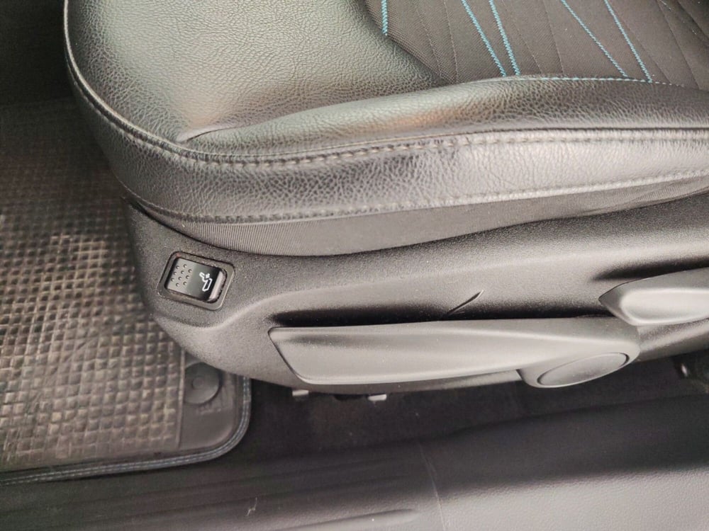 Jeep Compass usata a Massa-Carrara (10)
