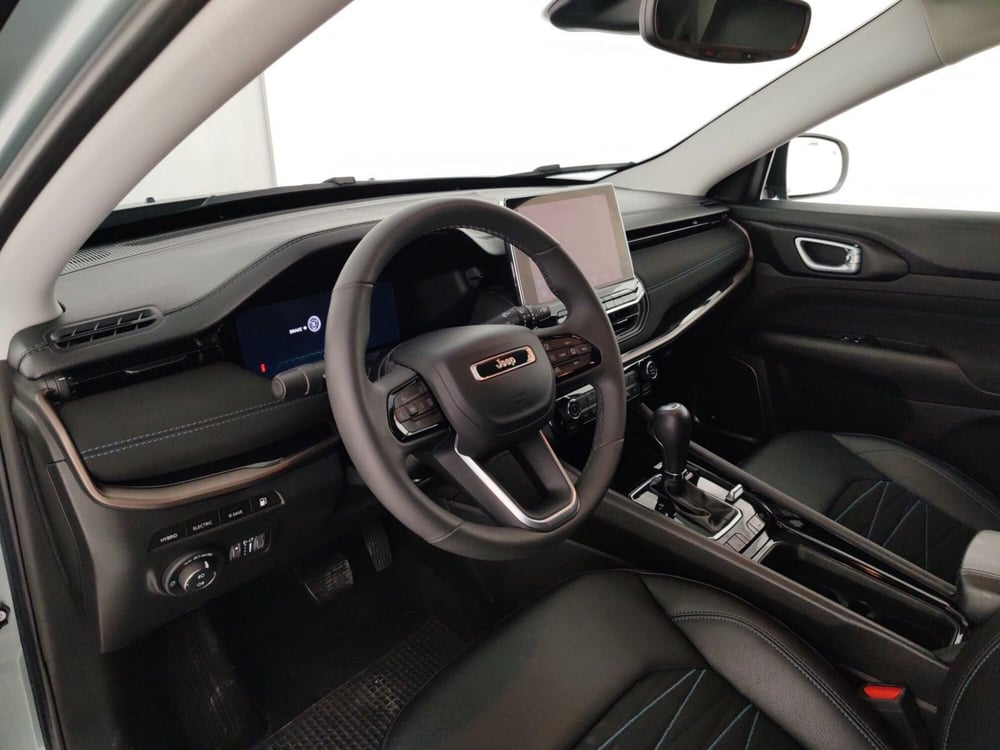 Jeep Compass usata a Massa-Carrara (8)