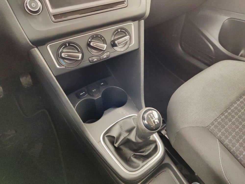 Volkswagen Polo usata a Massa-Carrara (11)