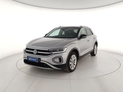 Volkswagen T-Roc 1.0 TSI Life del 2022 usata a Massa