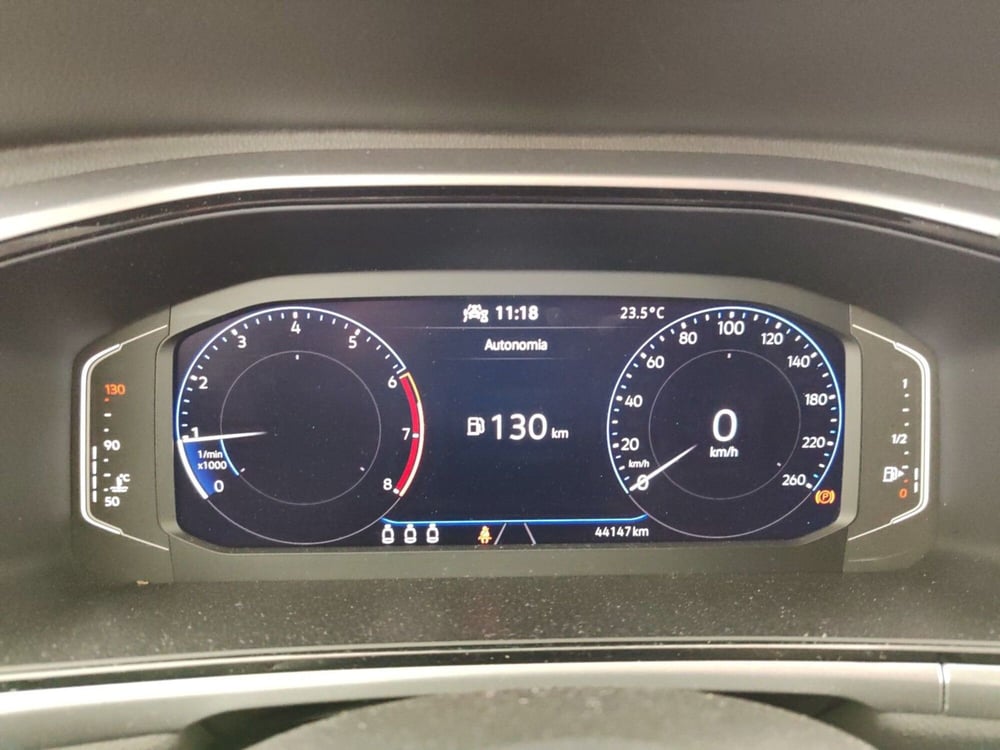 Volkswagen T-Roc usata a Massa-Carrara (15)