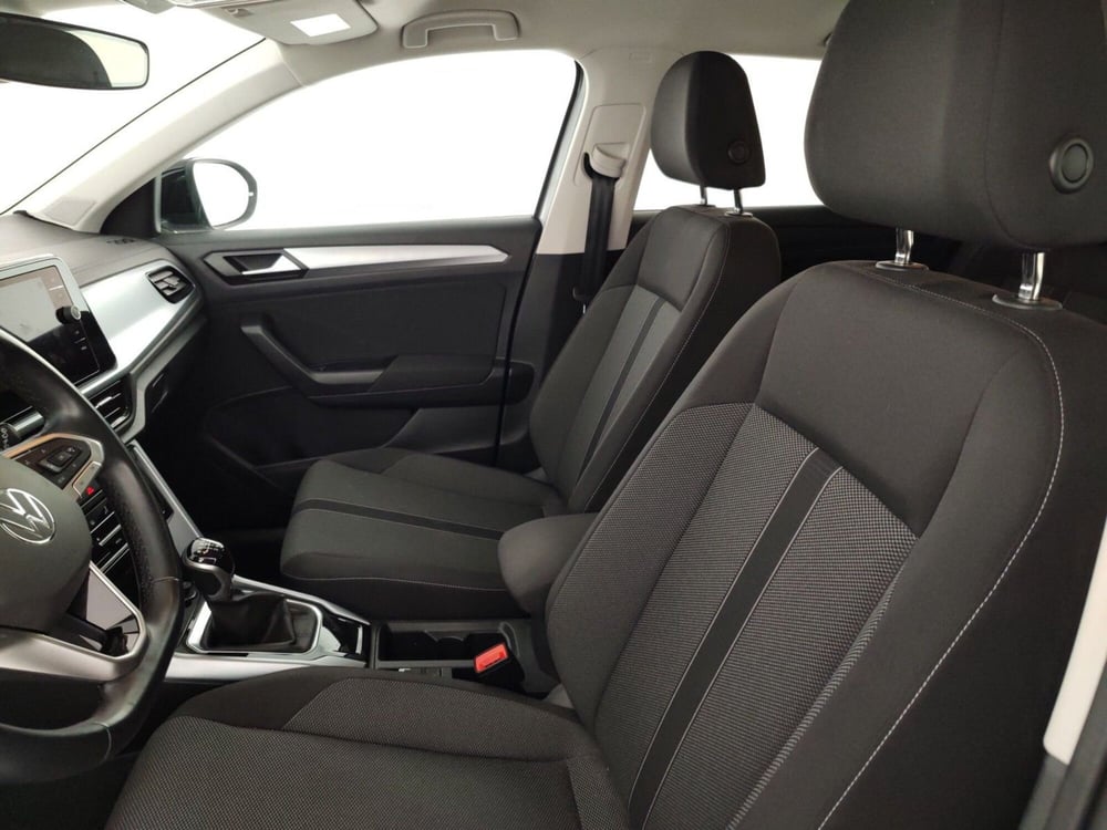 Volkswagen T-Roc usata a Massa-Carrara (9)