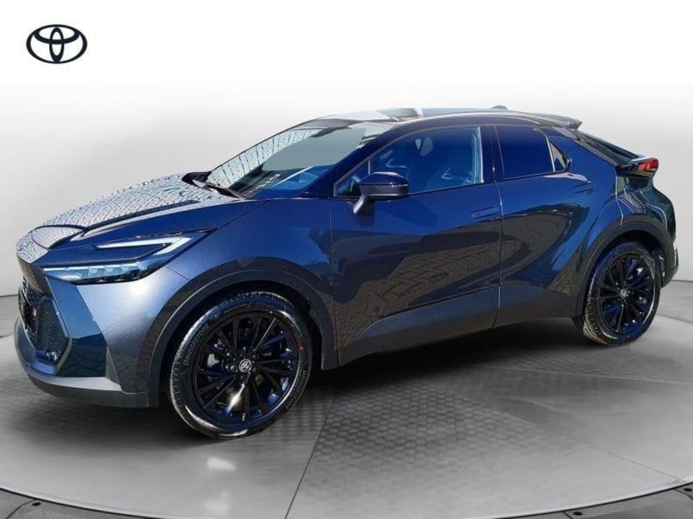 Toyota Toyota C-HR nuova a Perugia (2)