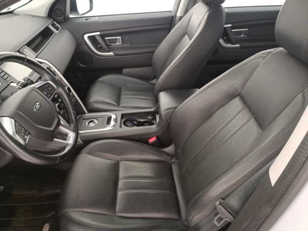 Land Rover Discovery Sport usata a Treviso (11)