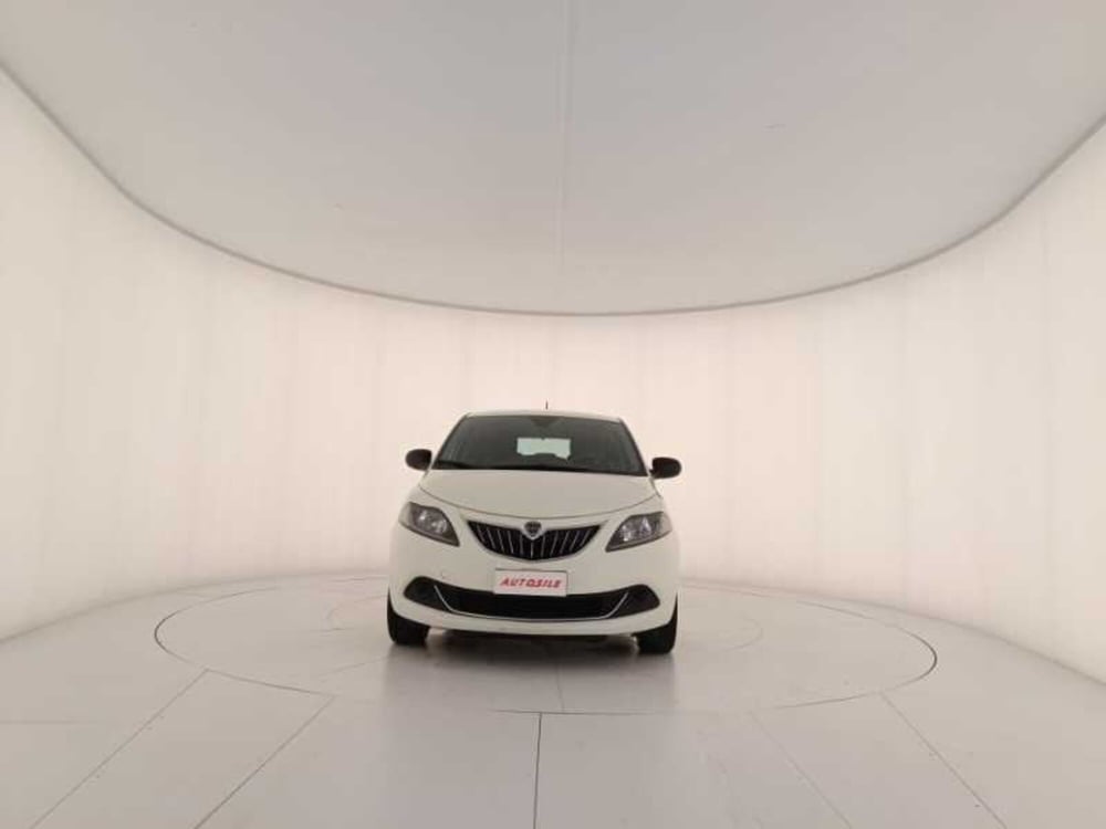 Lancia Ypsilon usata a Treviso (2)