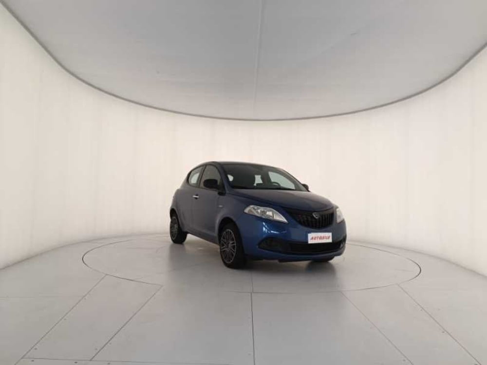 Lancia Ypsilon usata a Treviso (3)