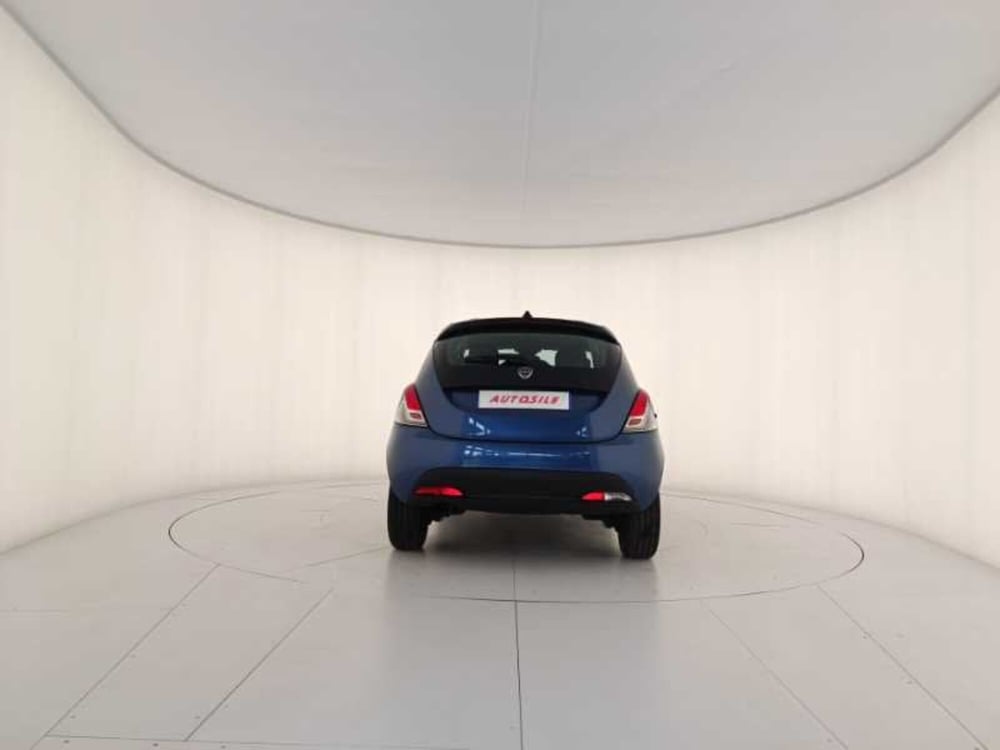 Lancia Ypsilon usata a Treviso (5)