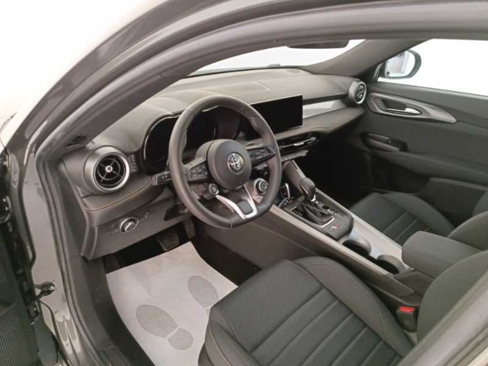 Alfa Romeo Tonale nuova a Treviso (10)
