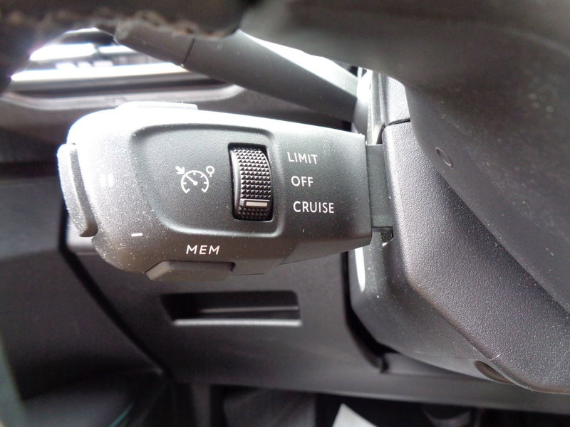 Peugeot 3008 usata a Belluno (11)