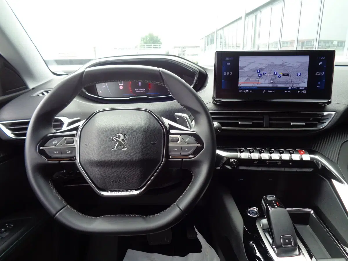 Peugeot 3008 usata a Belluno (15)