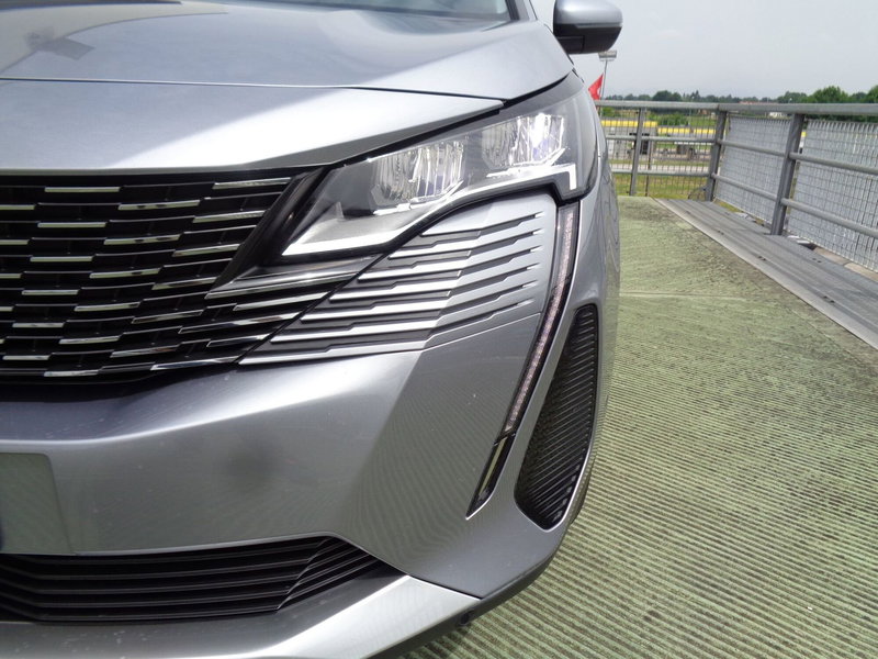 Peugeot 3008 usata a Belluno (5)