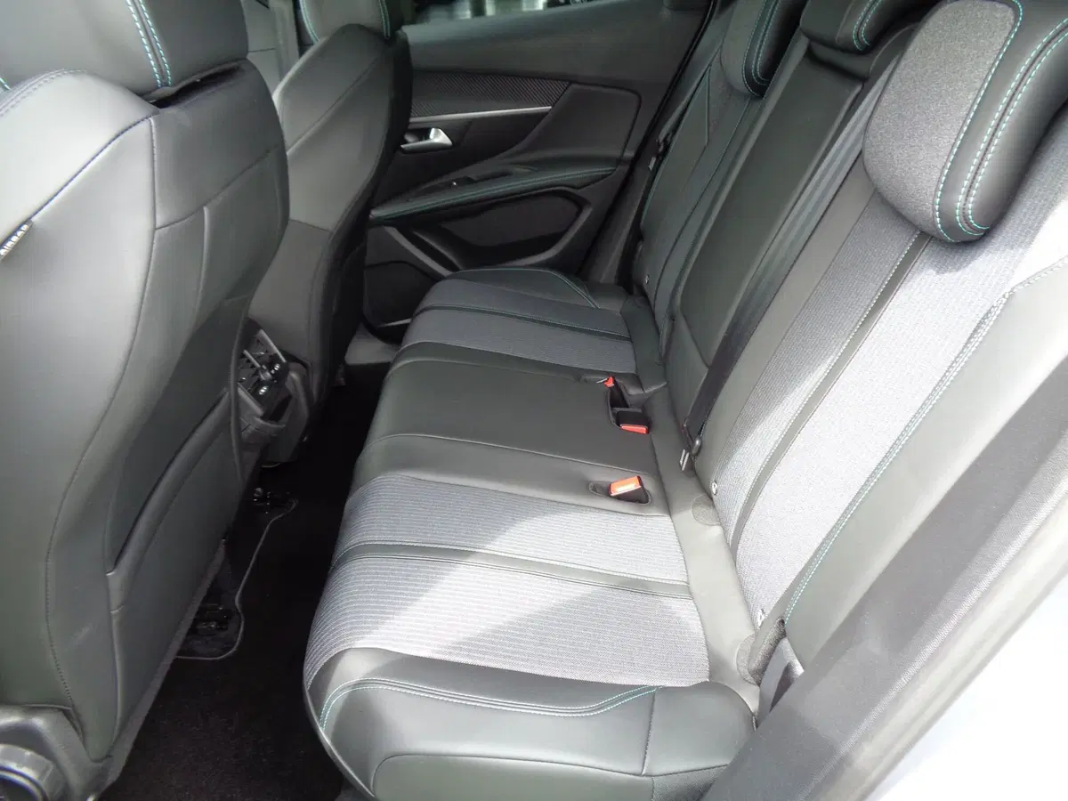 Peugeot 3008 usata a Belluno (9)