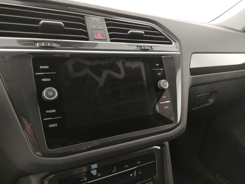 Volkswagen Tiguan usata a Napoli (14)