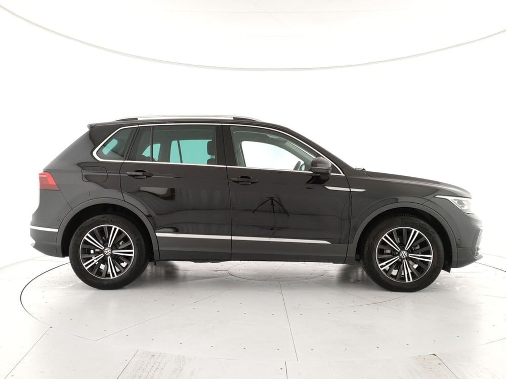 Volkswagen Tiguan usata a Napoli (3)