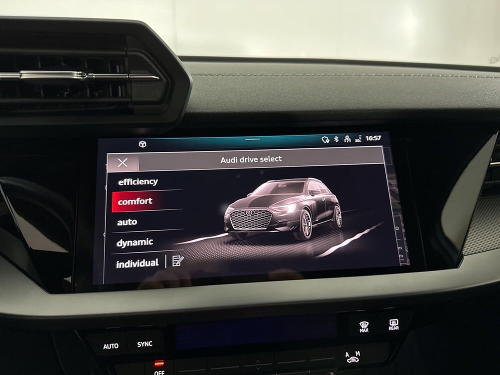 Audi S3 Sportback usata a Napoli (14)