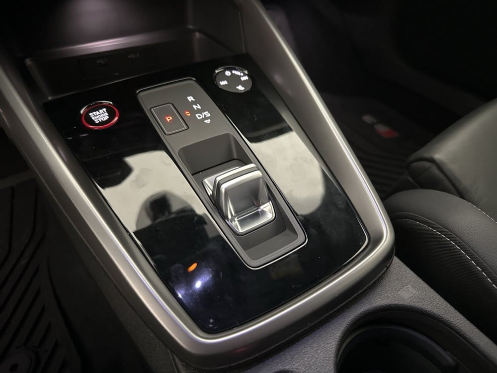 Audi S3 Sportback usata a Napoli (17)