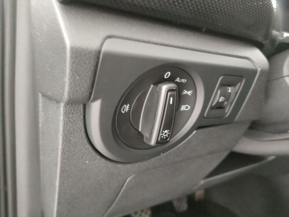 Volkswagen T-Cross usata a Napoli (10)