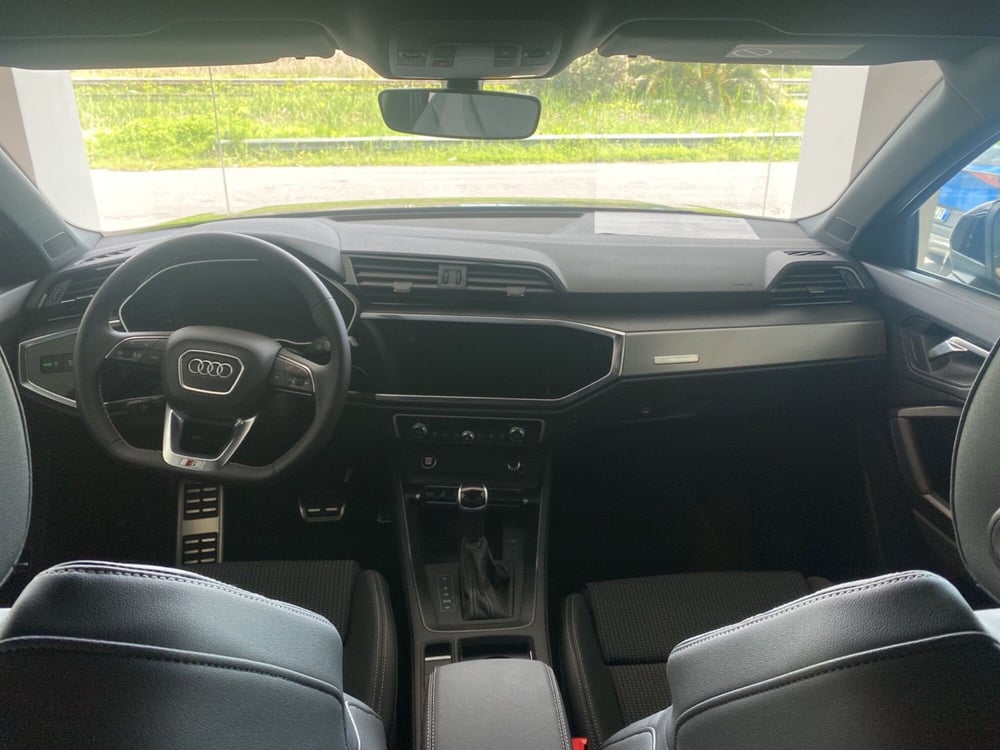 Audi Q3 nuova a Catania (15)