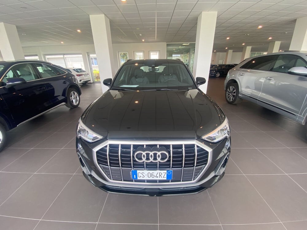 Audi Q3 nuova a Catania (5)