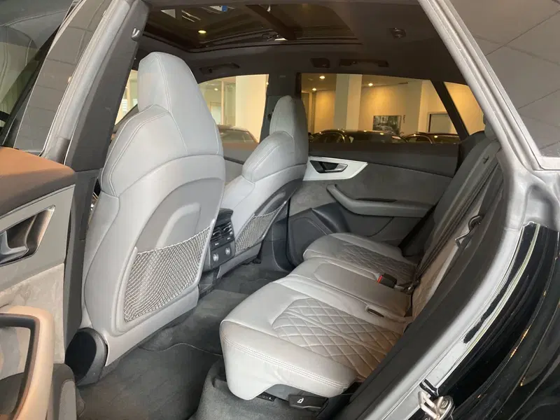 Audi Q8 usata a Catania (15)