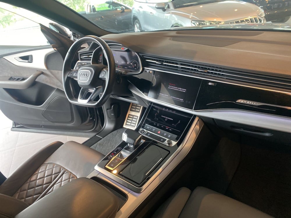 Audi Q8 usata a Catania (18)