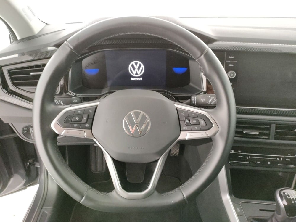 Volkswagen Taigo usata a Napoli (13)