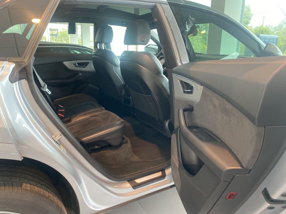 Audi Q8 usata a Catania (14)